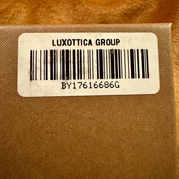 NWT BURBERRY Black Vintage Sunglasses - Picture 9 of 11